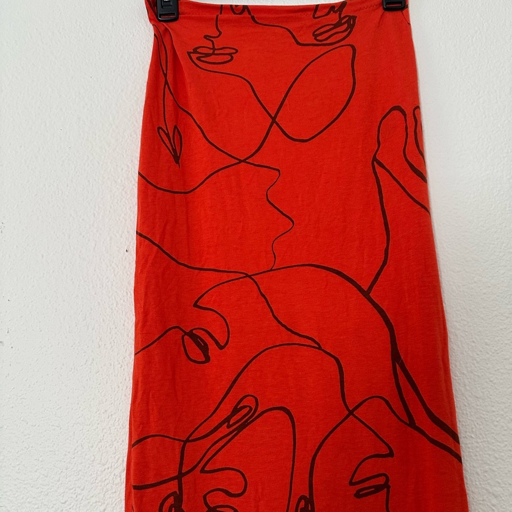 Red Abstract Print Faces Women's Maxi Bodycon Skirt - Picture 2 of 3